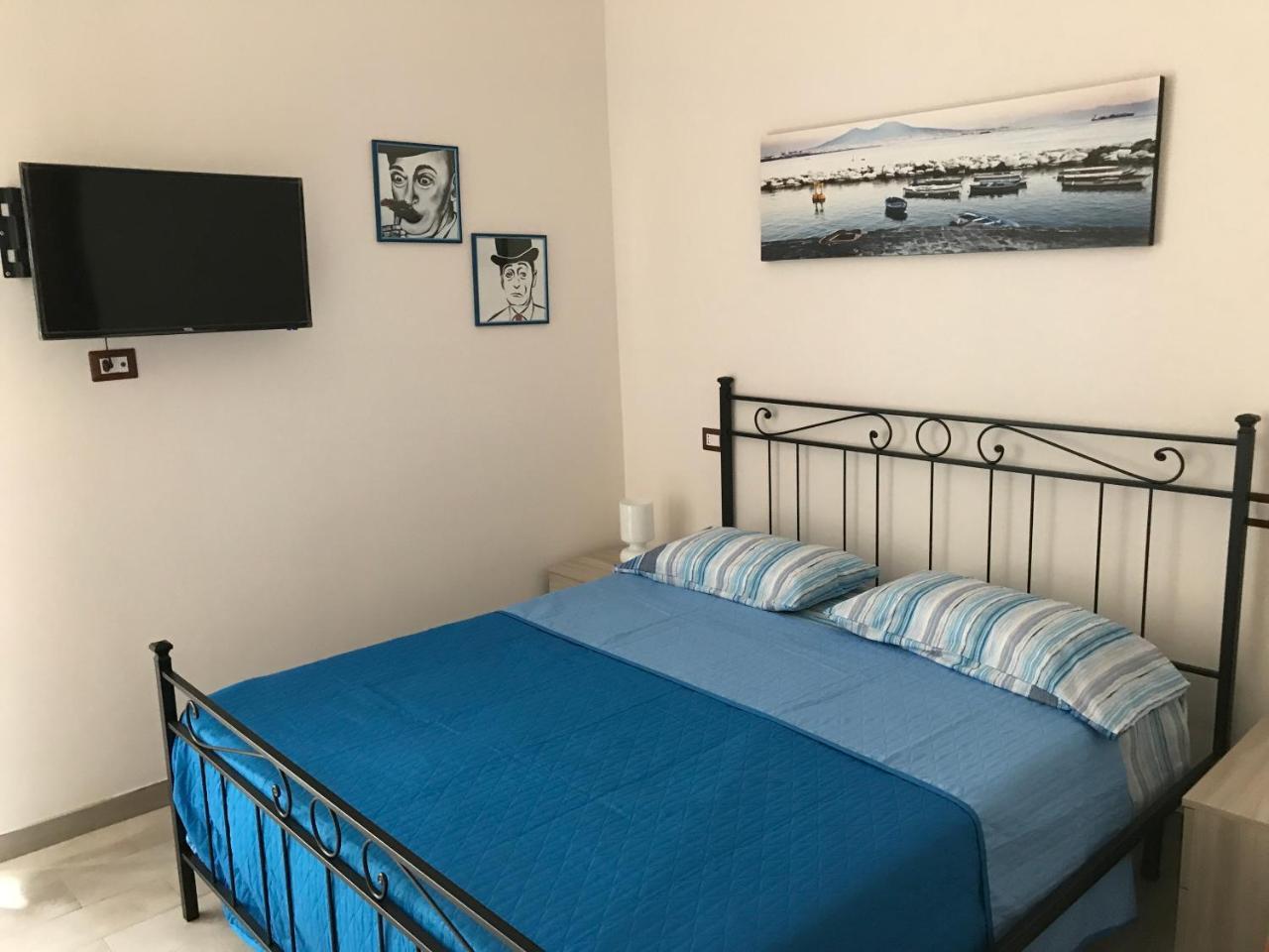 Casa Fedora Bed & Breakfast เนเปิลส์ ภายนอก รูปภาพ